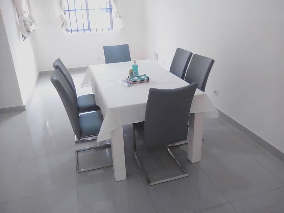 Apartament Hebertogo Casablanca Lomé Zewnętrze zdjęcie